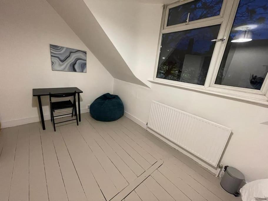 Beautiful 2 Bedroom On Tower Bridge London Ngoại thất bức ảnh